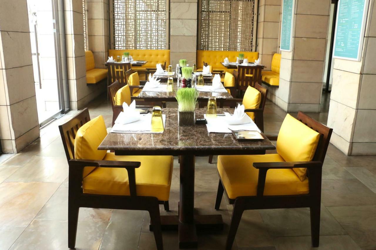 The Lodhi - A Member Of The Leading Hotels Of The World Нью-Дели Экстерьер фото